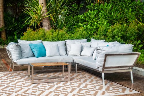 Aztec Beige and White Outdoor Rug